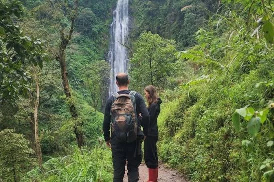 Materuni Waterfall hike